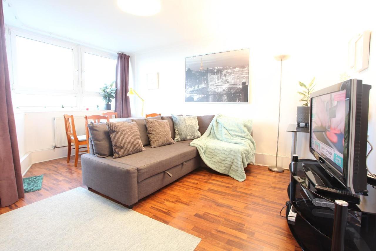 Appartamento Chelsea Off Kings Road One Bedroom With Balcony Londra