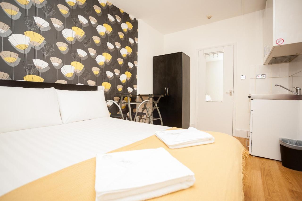 Hyde Park Talbot Square Apartment