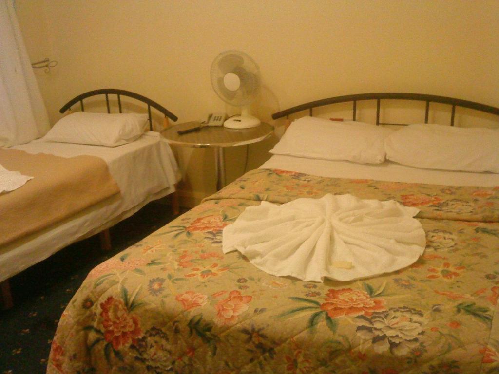 Hotel Sophia London