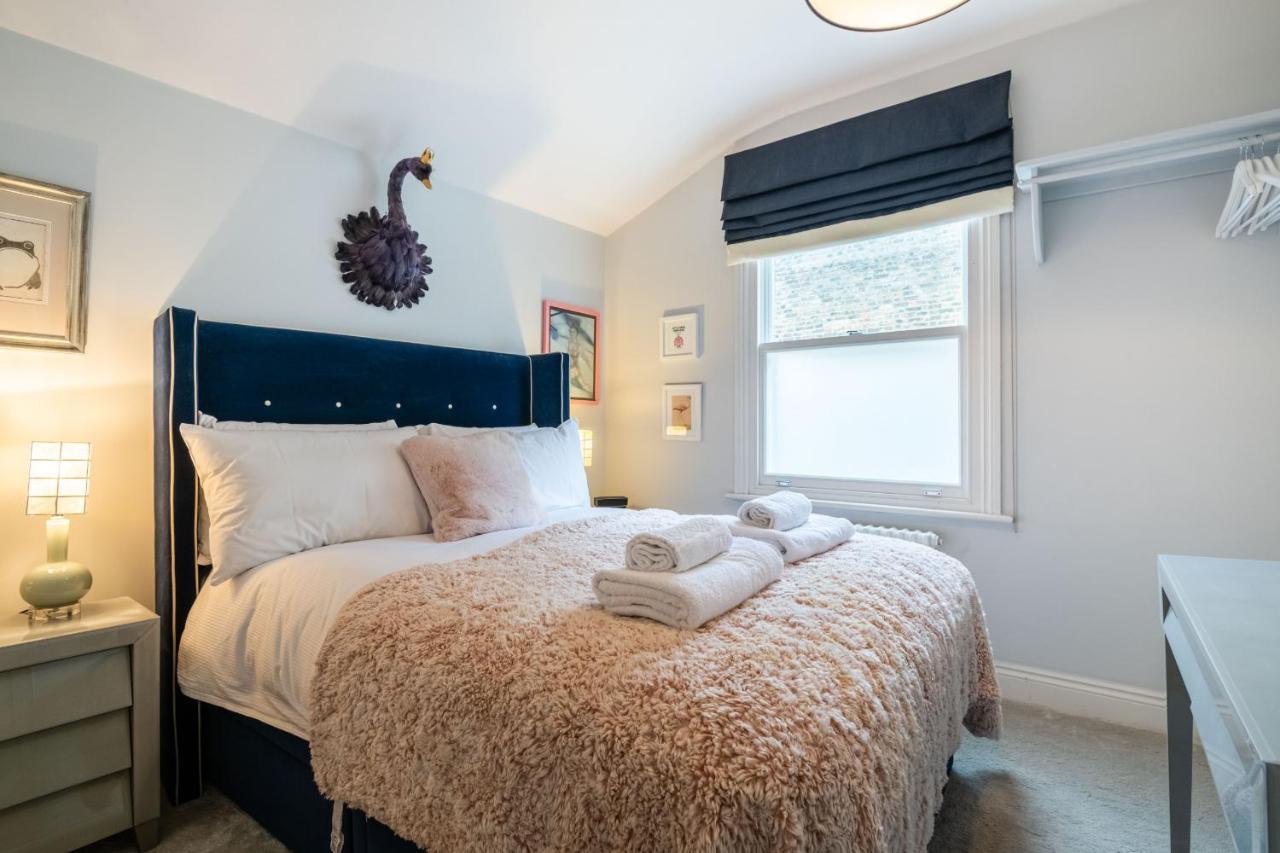 Immaculate Designer In Wandsworth Semesterbostad *