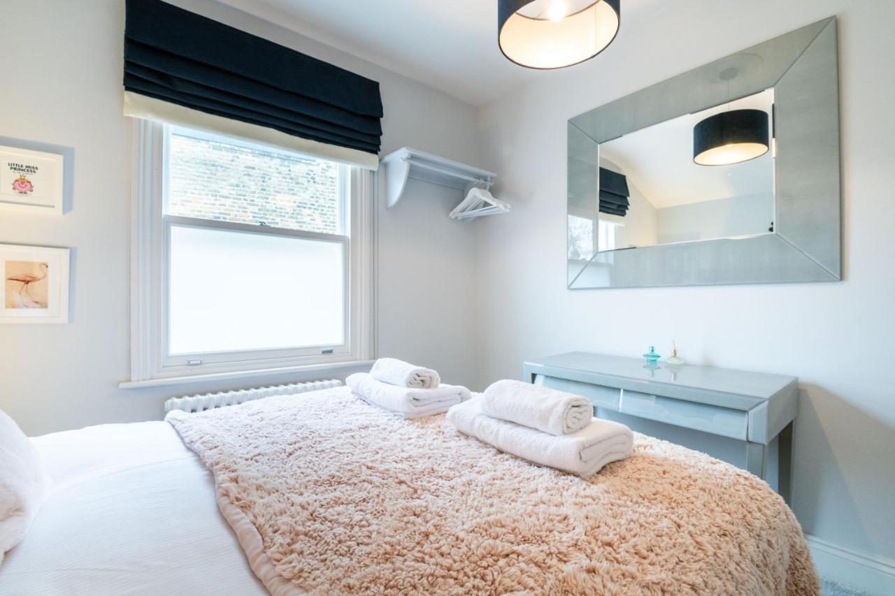 Immaculate Designer In Wandsworth Semesterbostad London
