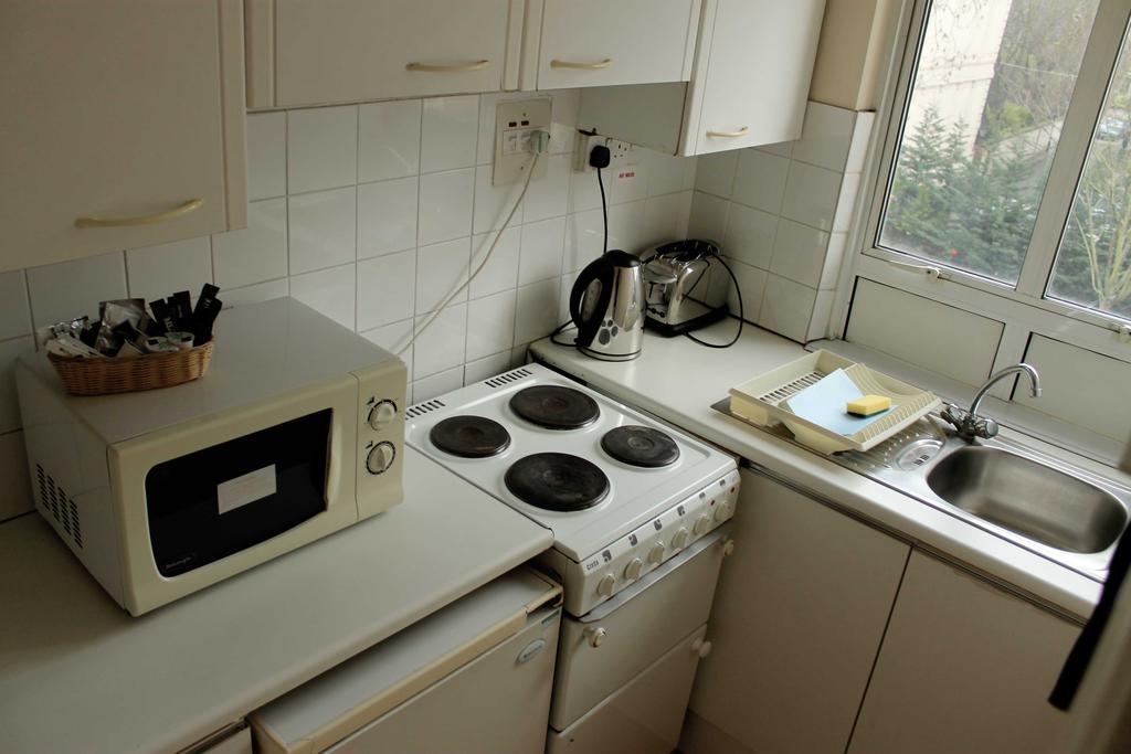 Apartment Palace Court *