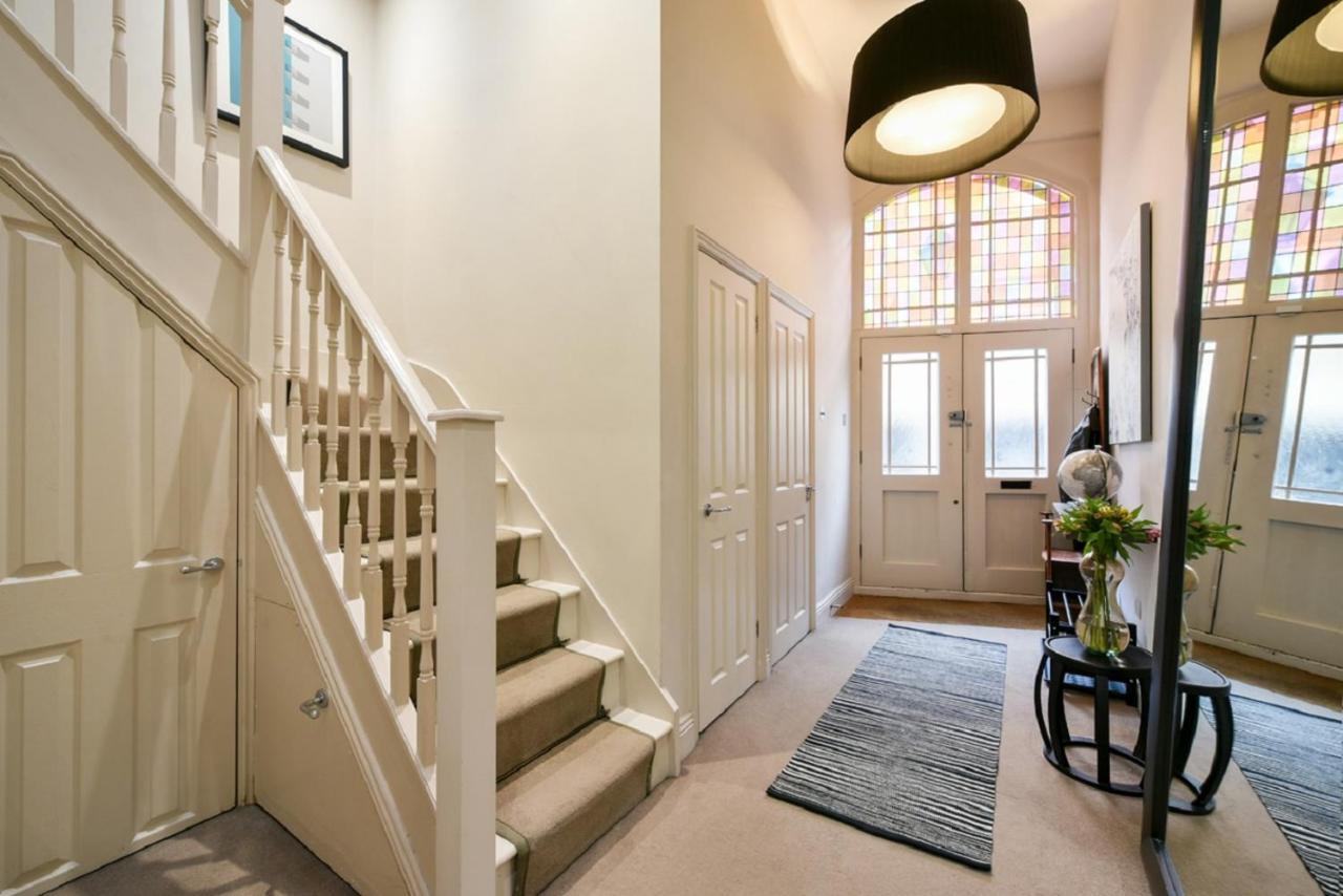 Apartment Mews House *