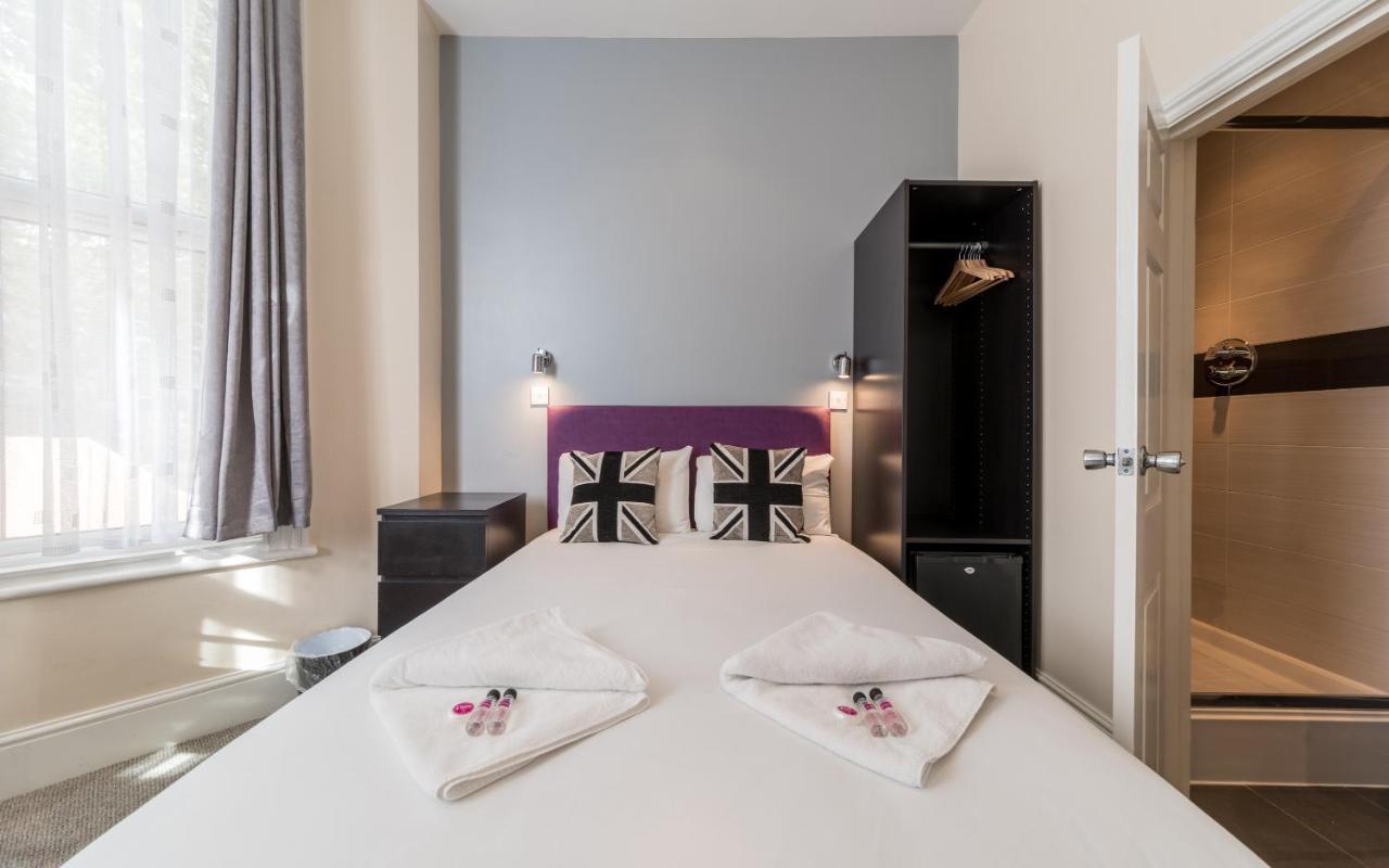 Golden By Saba Hotell 3*