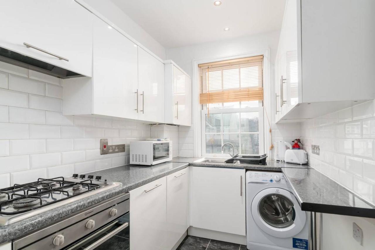 Apartment Guestready - Modern 2-bed For 4 In Golders Green! London
