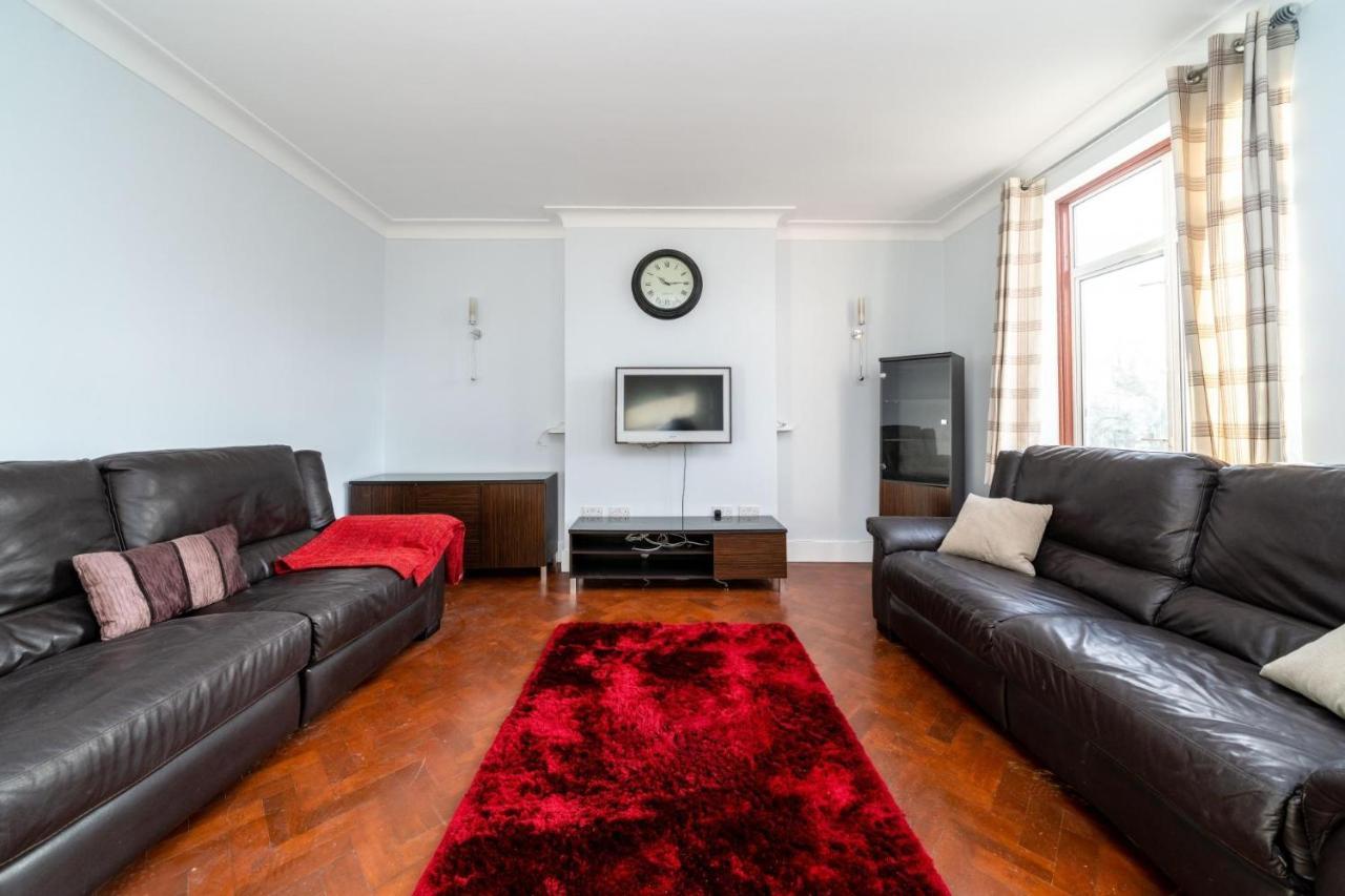 New 3 Bedroom House Near Wembley Stadium Leilighet