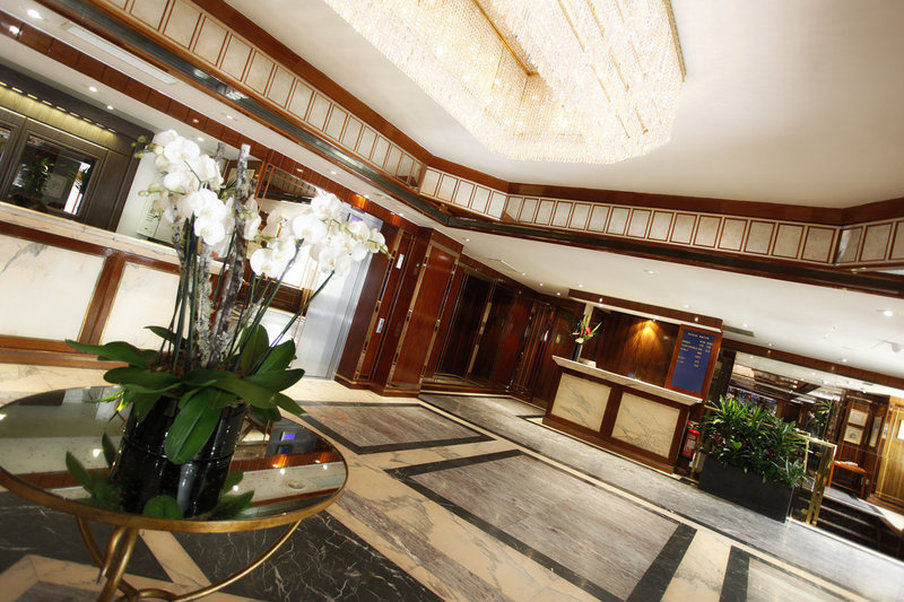 Blakemore Hyde Park Hotel