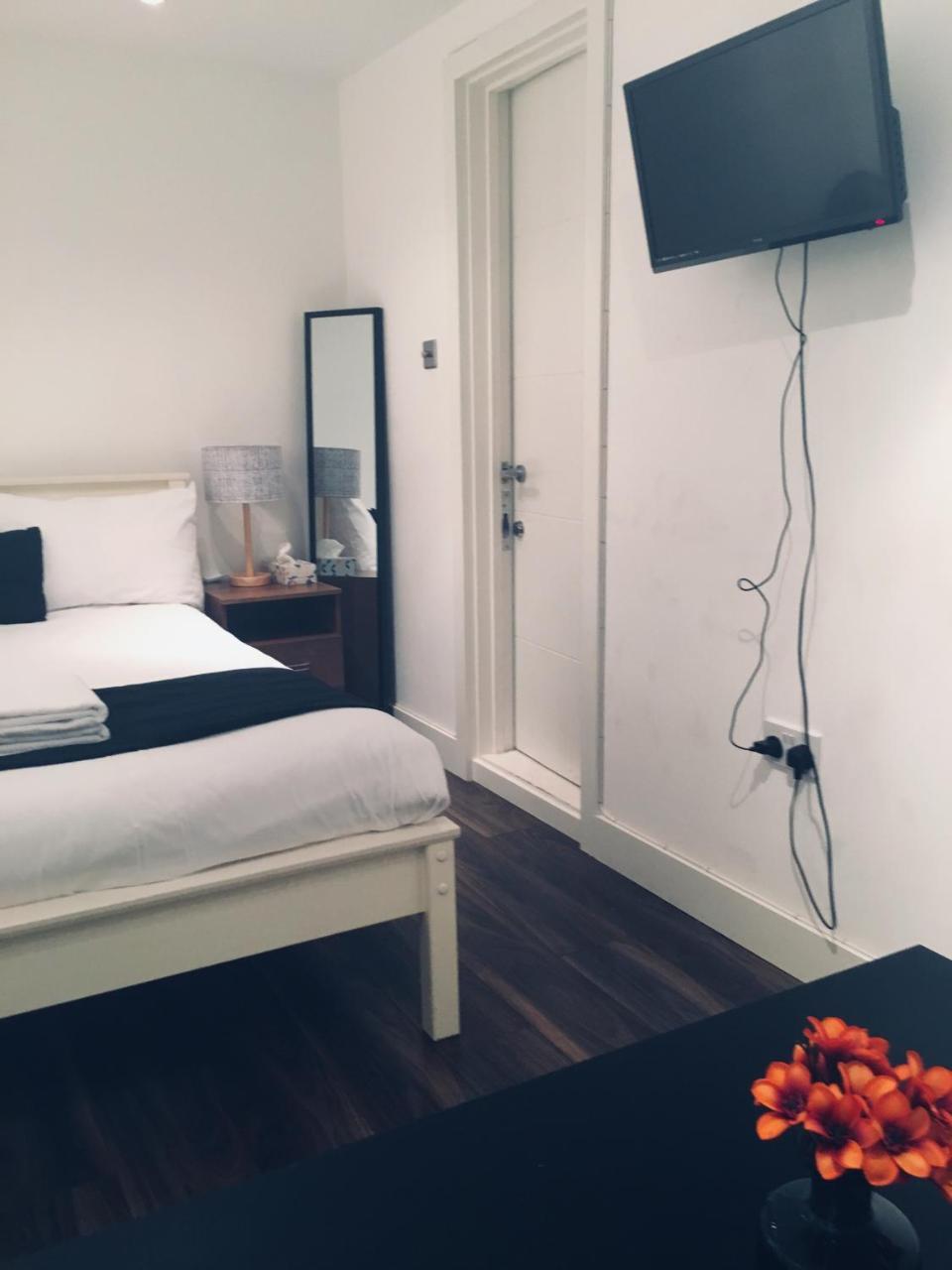 Islington Serviced Pensionat 3*