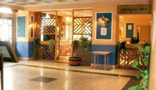 Queens Park Hotell 3*