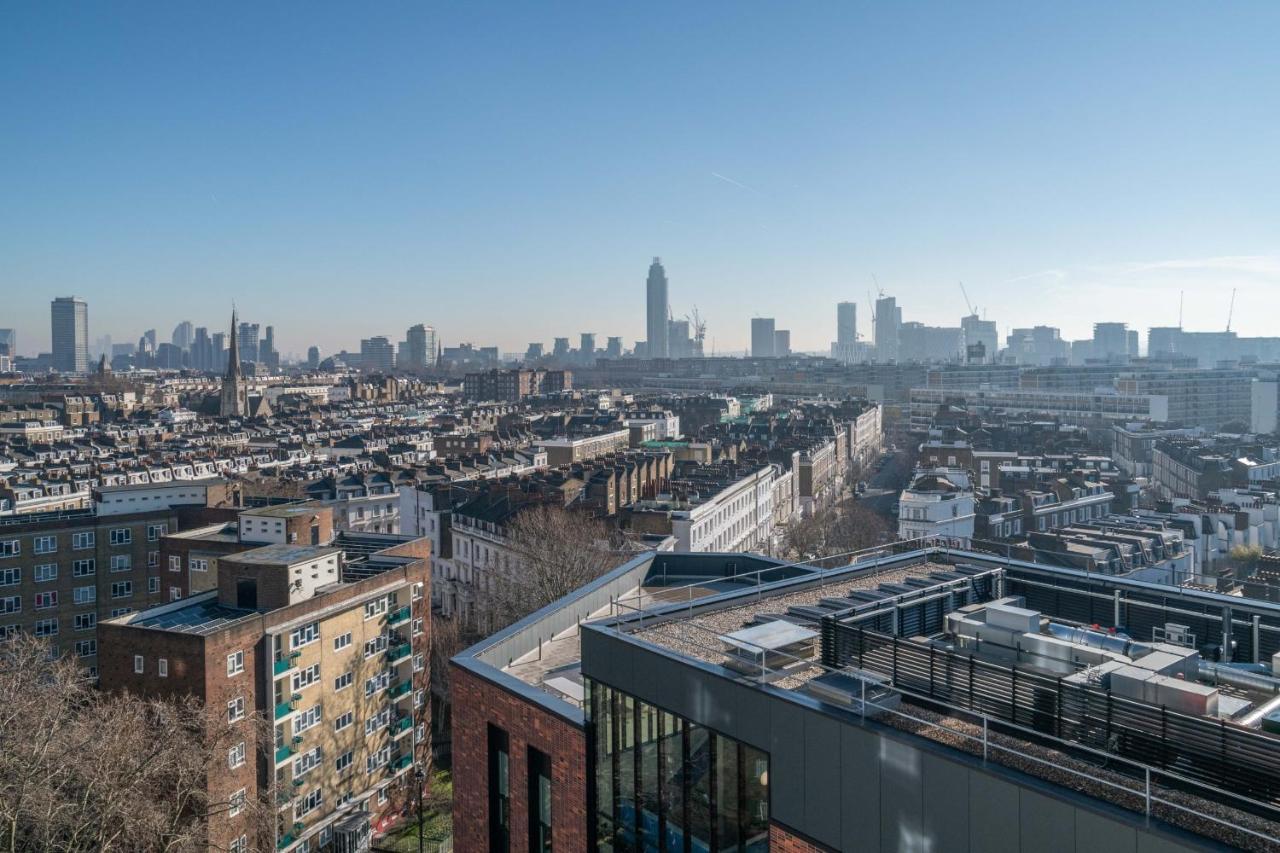 Modern Family Close To Victoria Station By Underthedoormat Lejlighed London