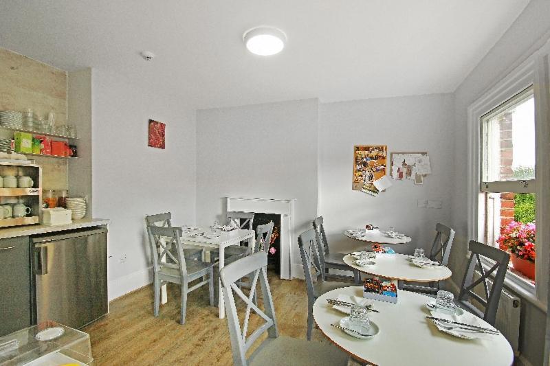 Primrose Guest house 3*