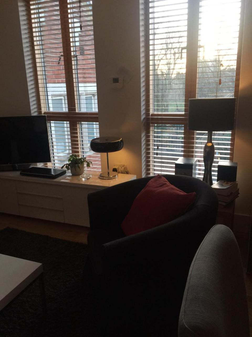 Lets In Greenwich Apartment London