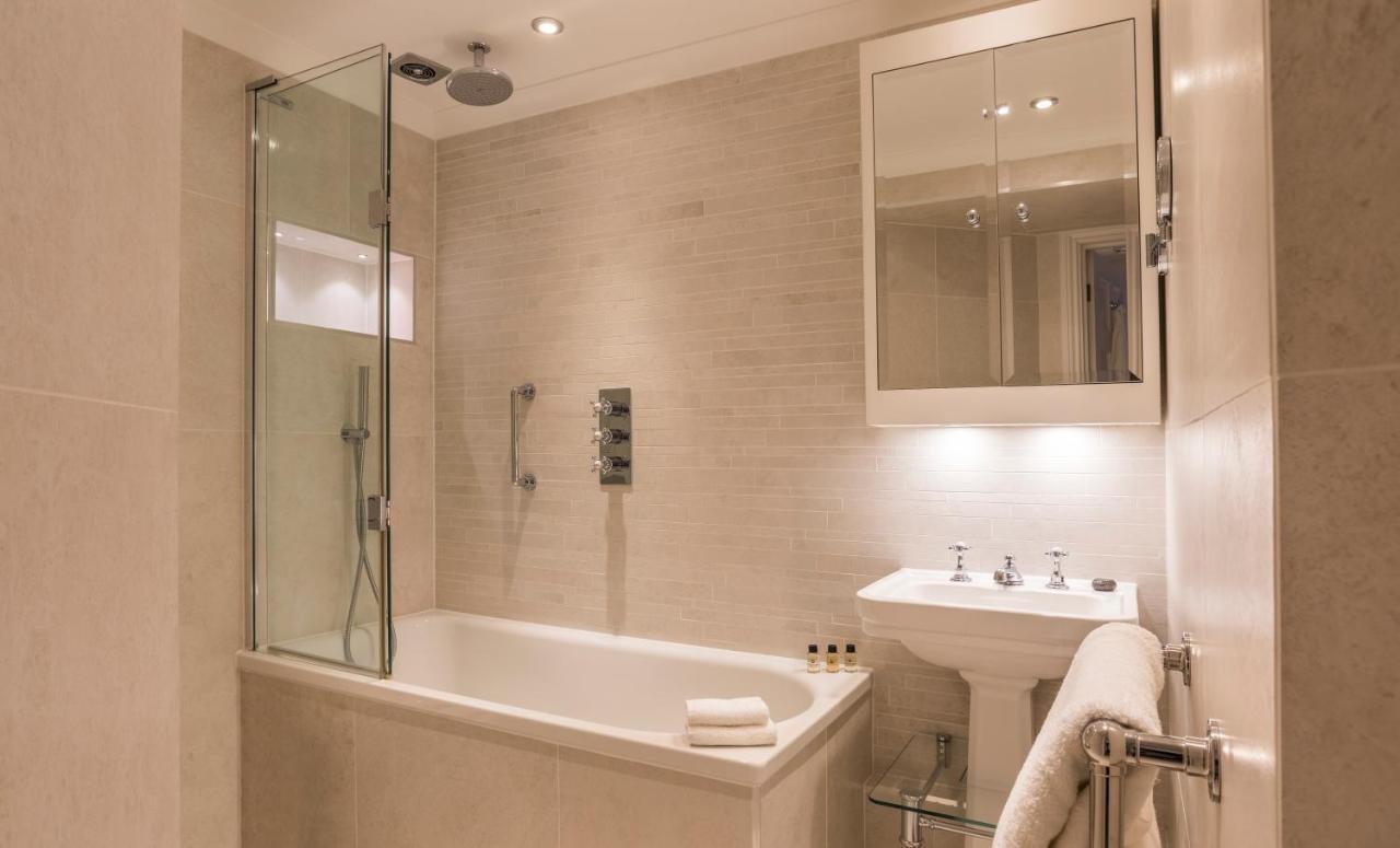 Sloane Place 4*