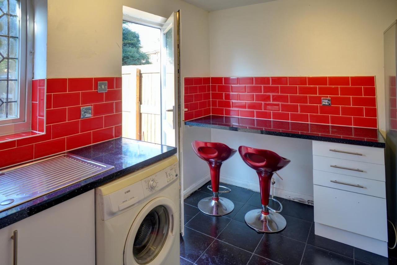 Lejlighed Stylish 2b House With Parking London