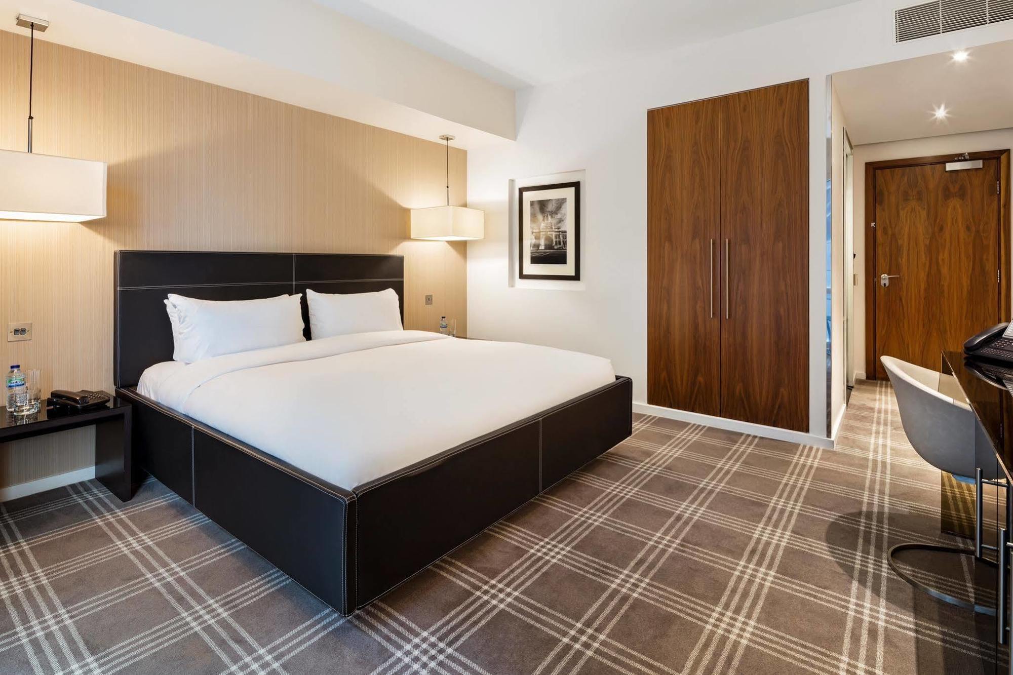 Radisson Blu Hotel, Canary Wharf East 4* London