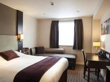 Premier Hendon Hotel 3*
