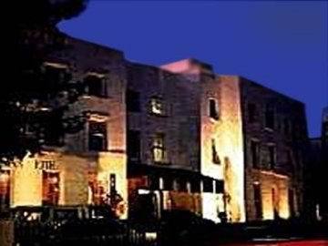 Hotell La Reserve 3*