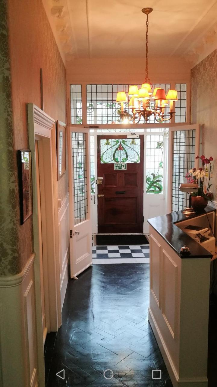 Guest house Dawson House London