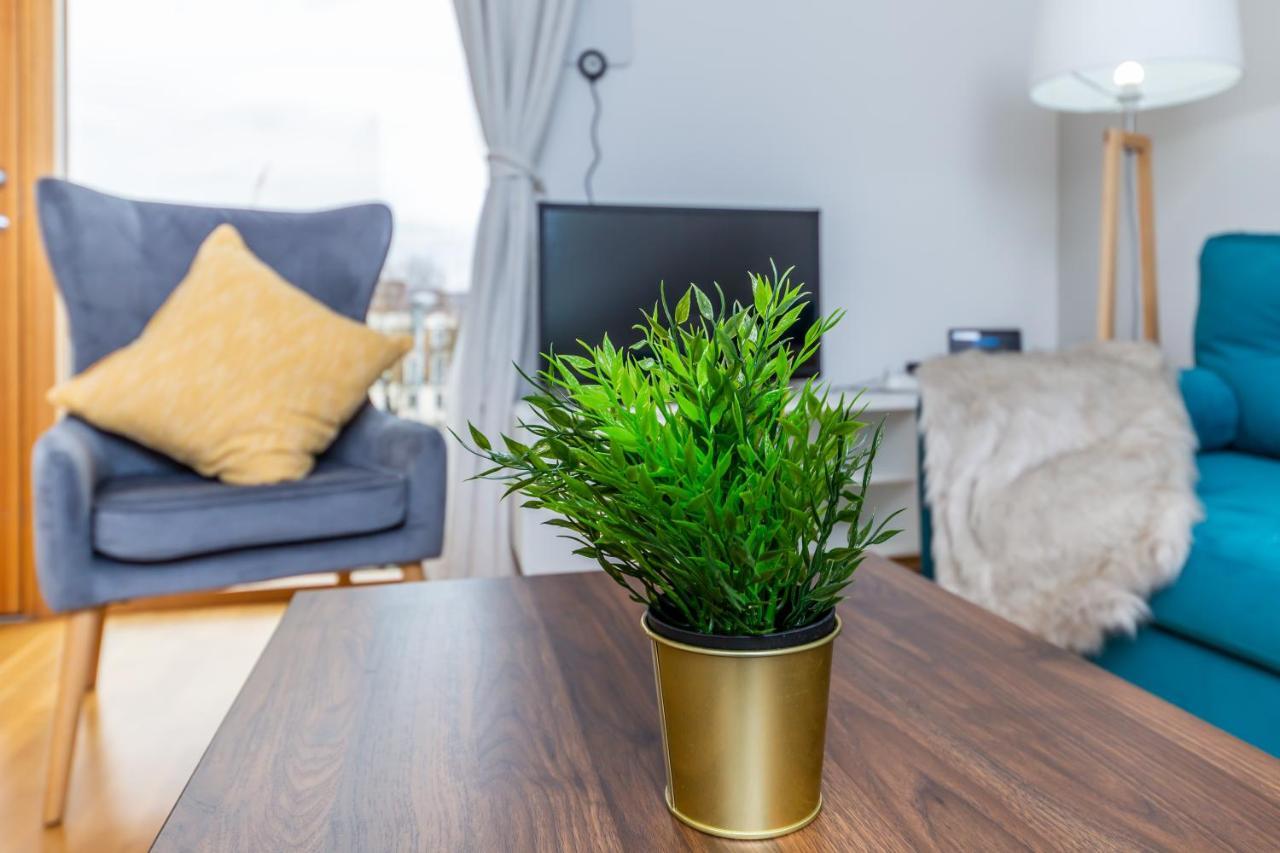 2 Bed Cozy Apartment In Euston Station Free Wifi *