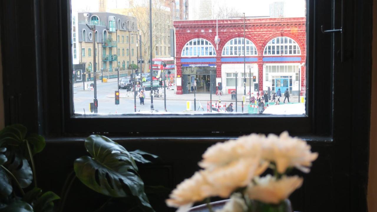 Sabellis House - Moments From The Big Ben *