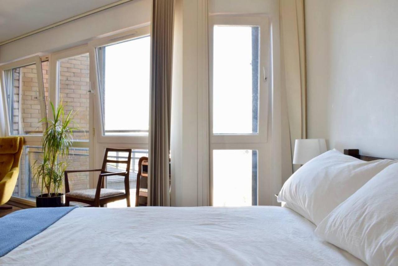Modern Studio In Hackney