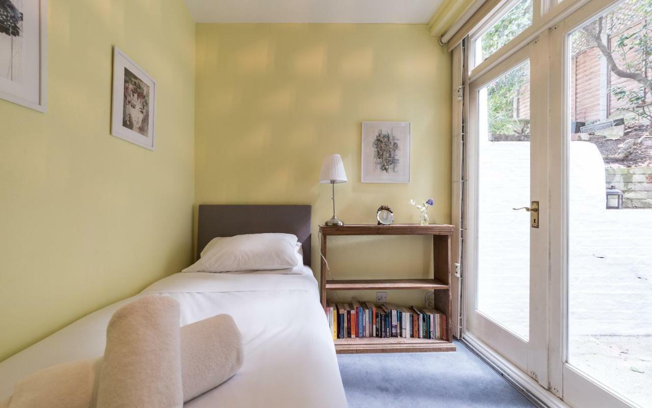 44a Palace Gardens Terrace Leilighet