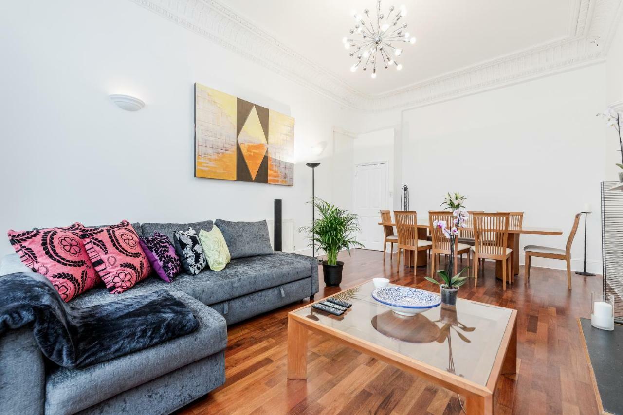 Clanricarde Gardens Apartment