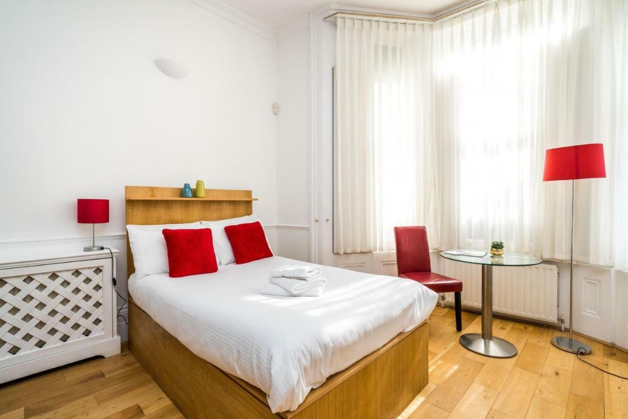 New 1 Bedroom Earls Court Flat Centre Of Lägenhet