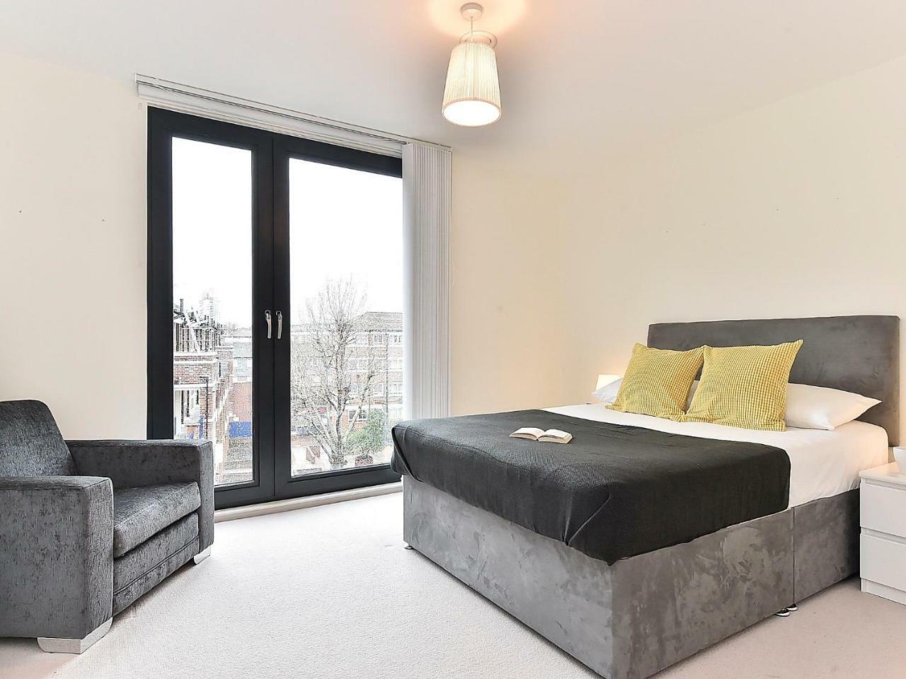 Apartment Apartment Capacity-1 *