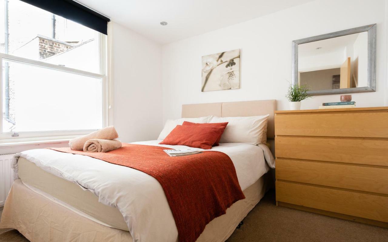 Classic Two-bedroom Pimlico Apartment *