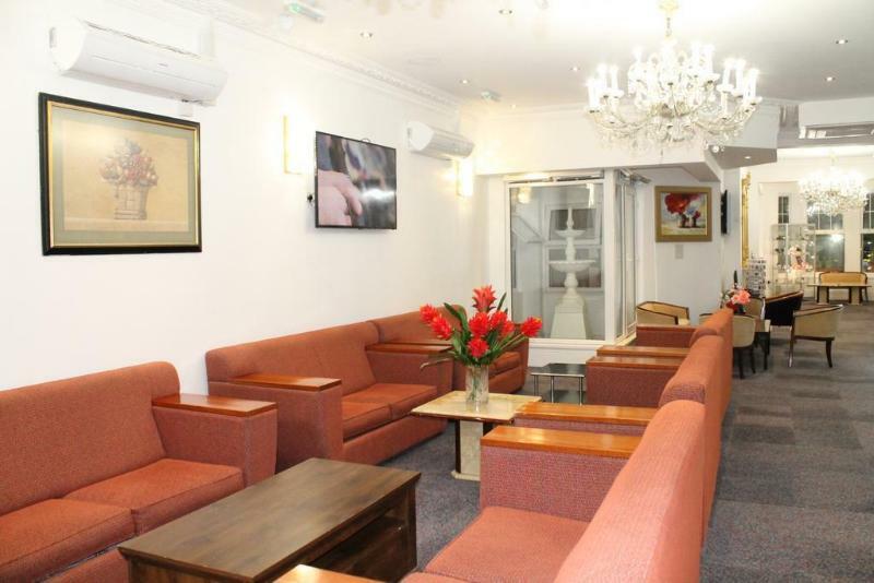 Clapham South Dudley 2* London