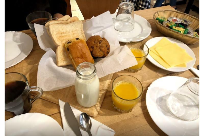 Hotell 65 London