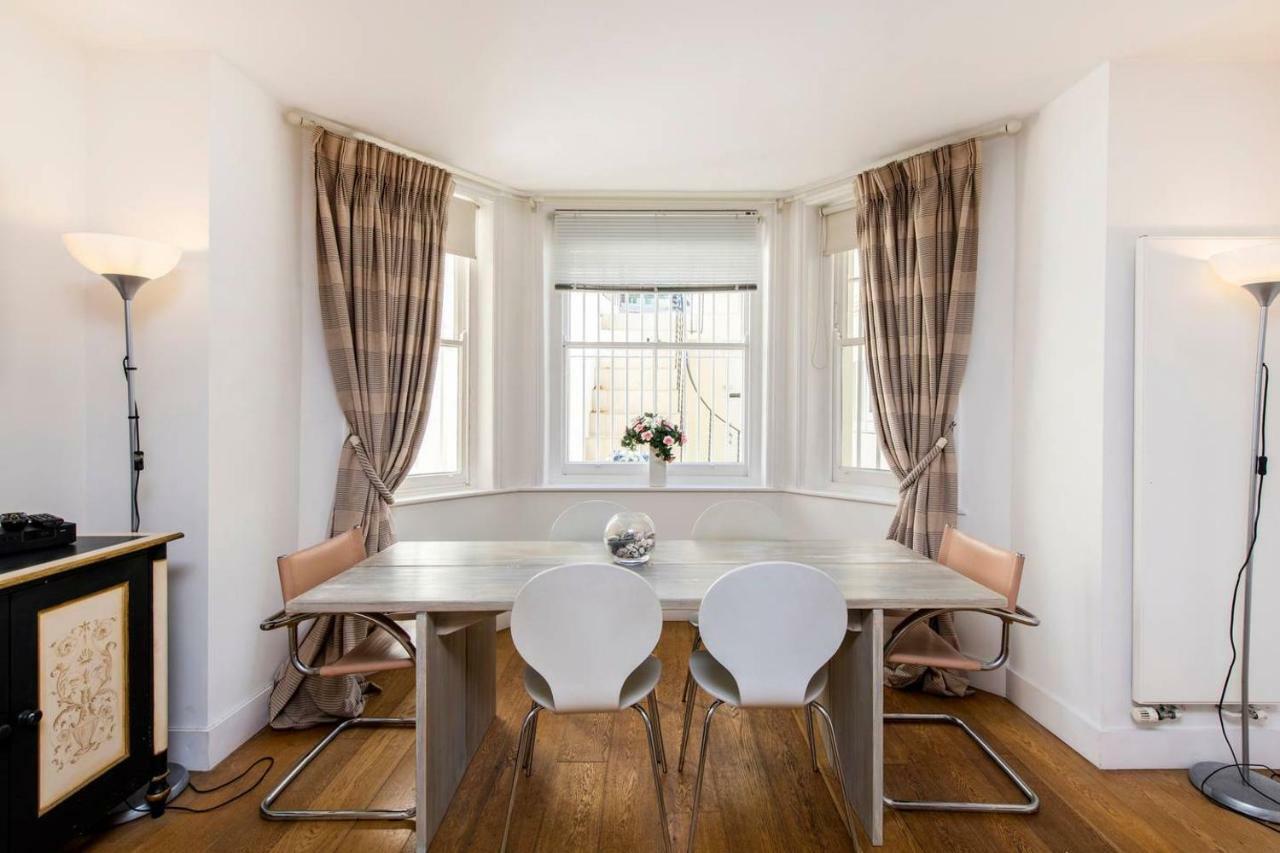 Fantastic 3 Bed In Earls Court London