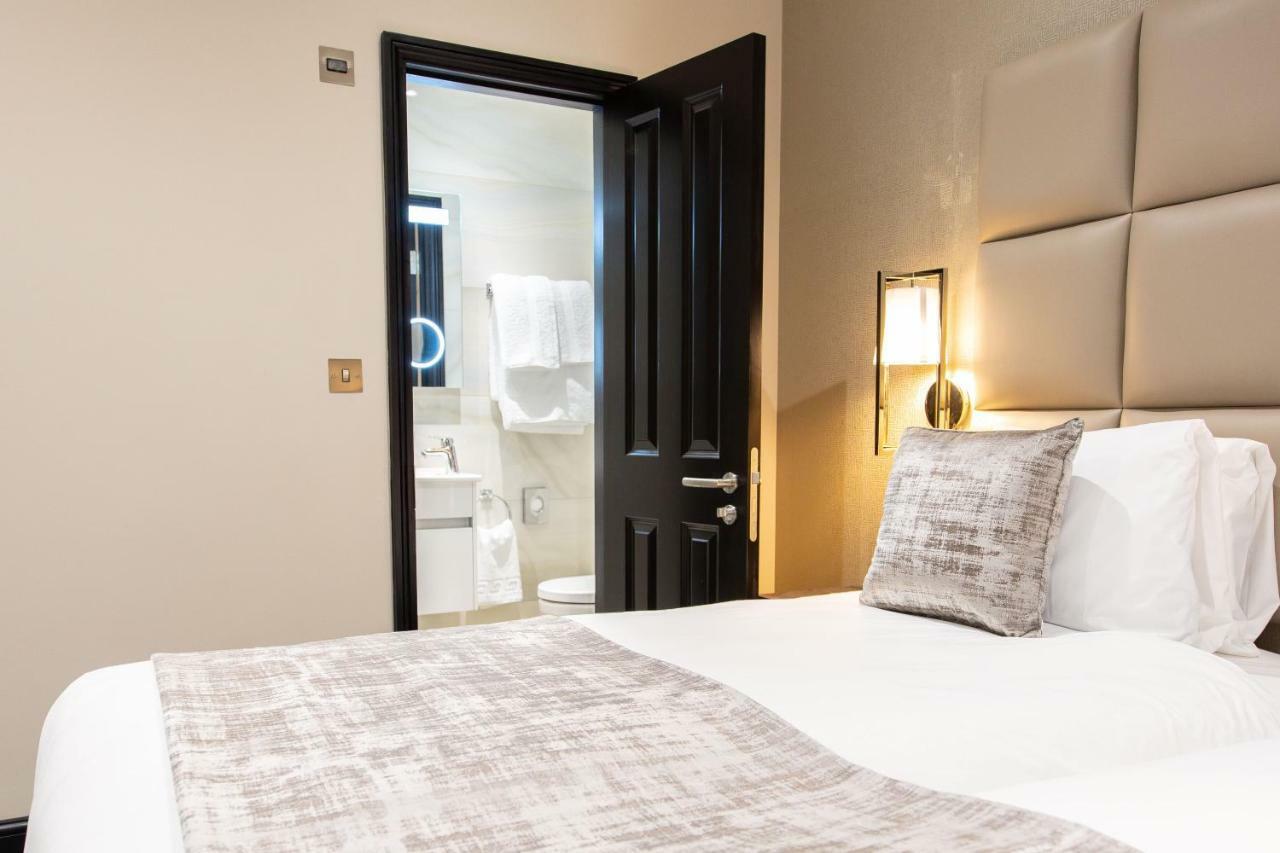 The Crescent Hyde Park Hotell