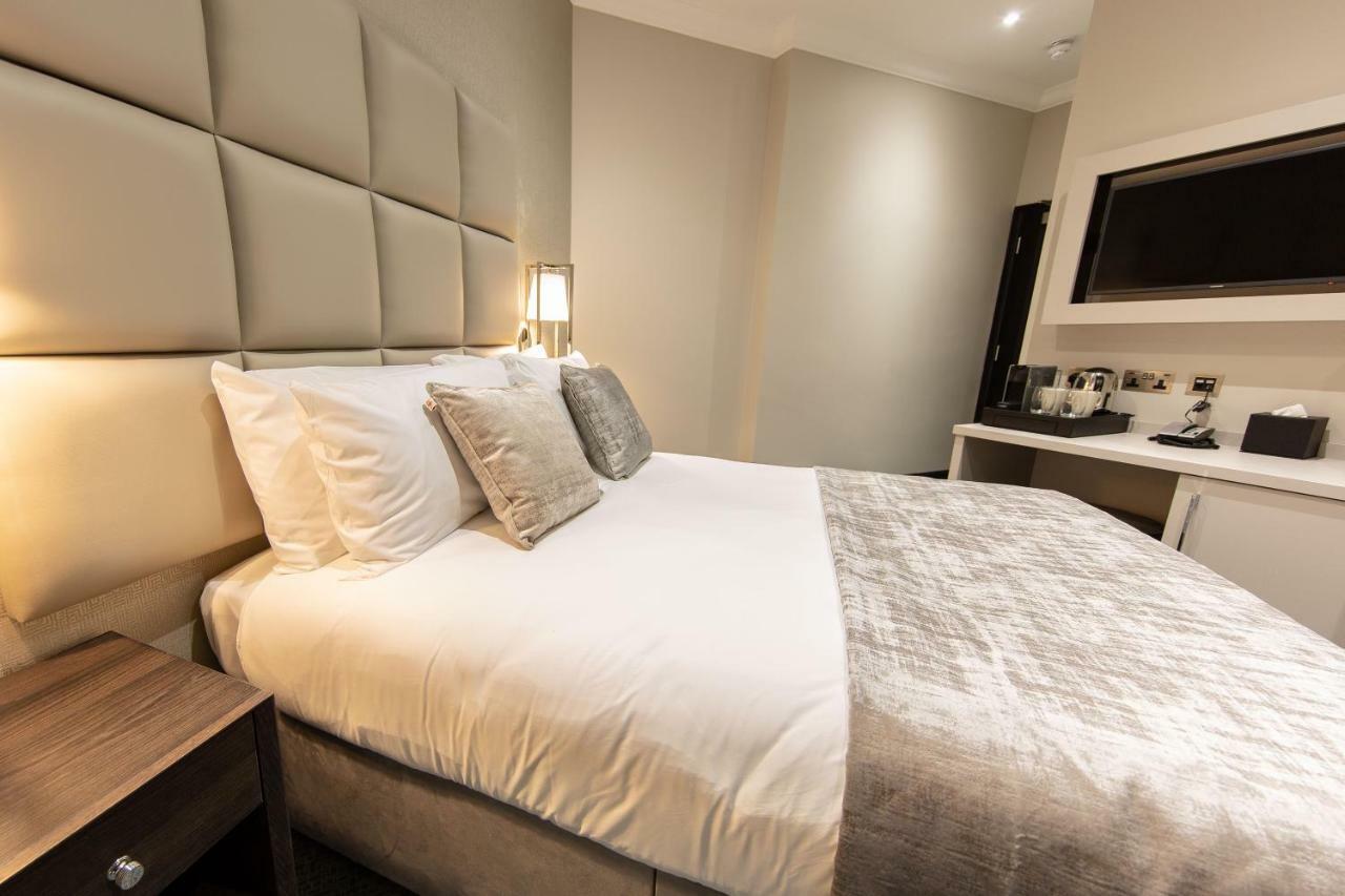 Hotel The Crescent Hyde Park London