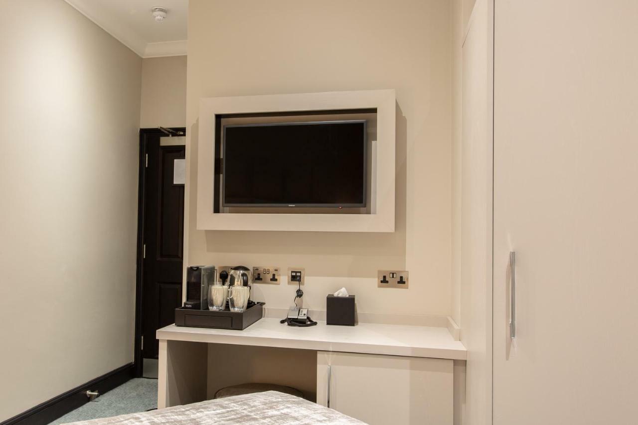 Hotell The Crescent Hyde Park 4*