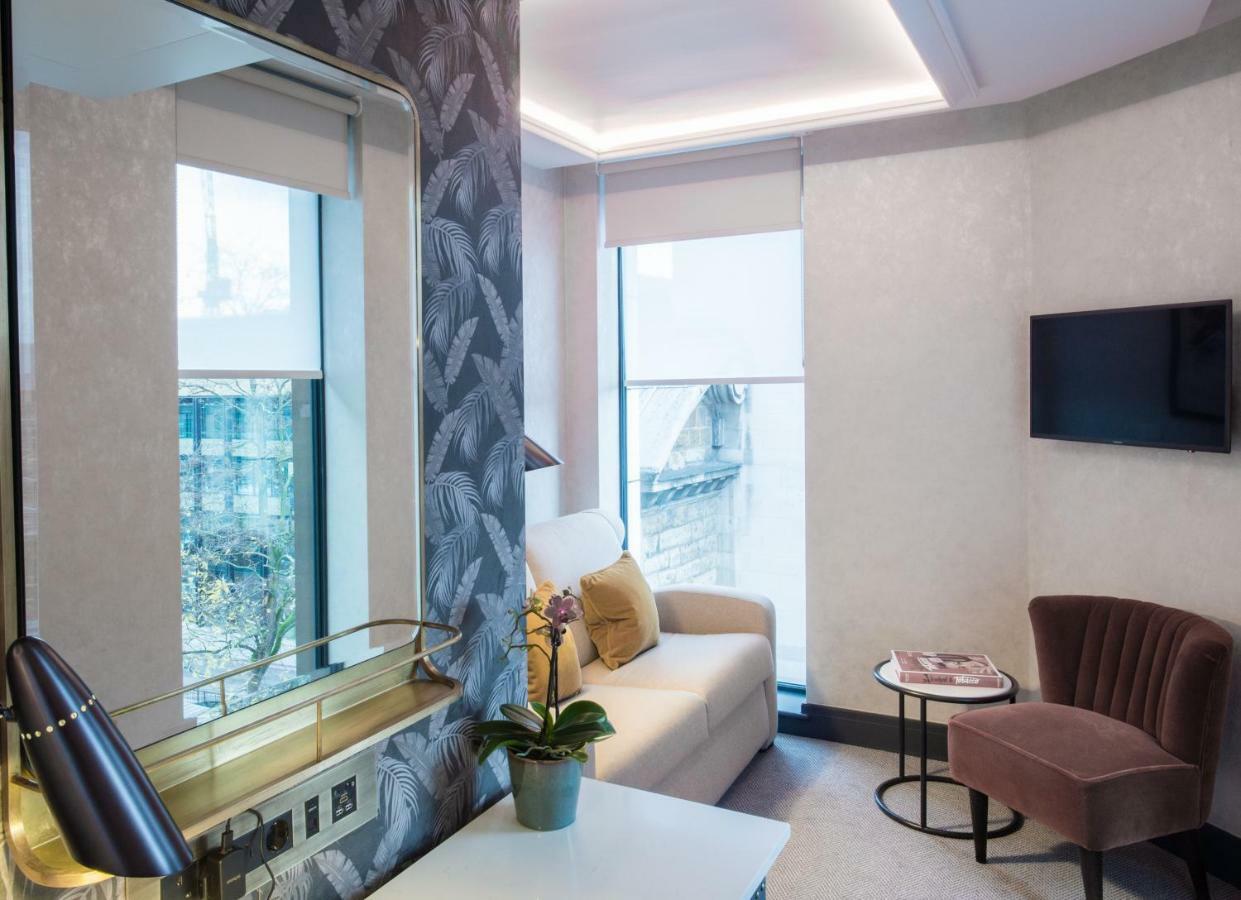 Vintry & Mercer - Small Luxury Of The World