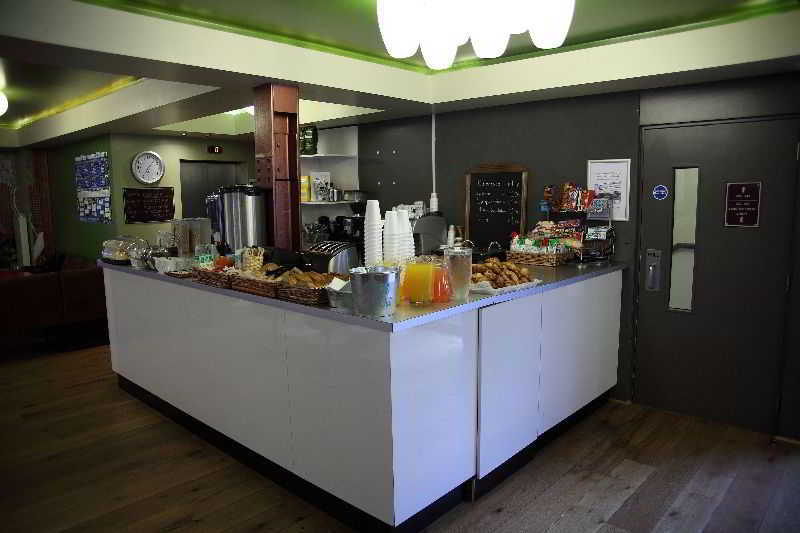 Vandrerhjem The Club @ Willesden London