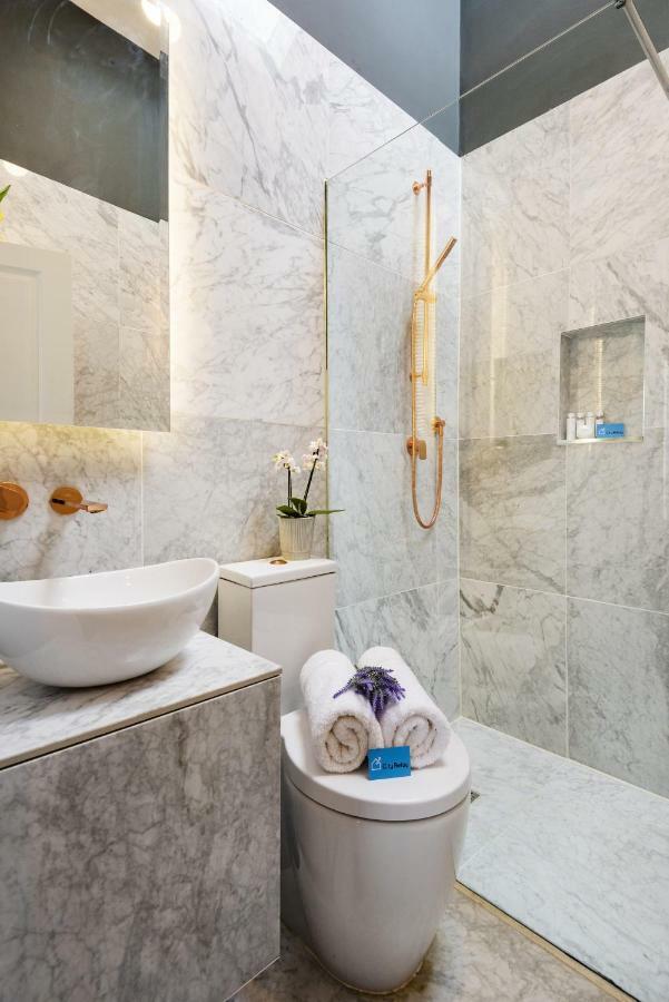 Apartment Stylish Hyde Park Gem *