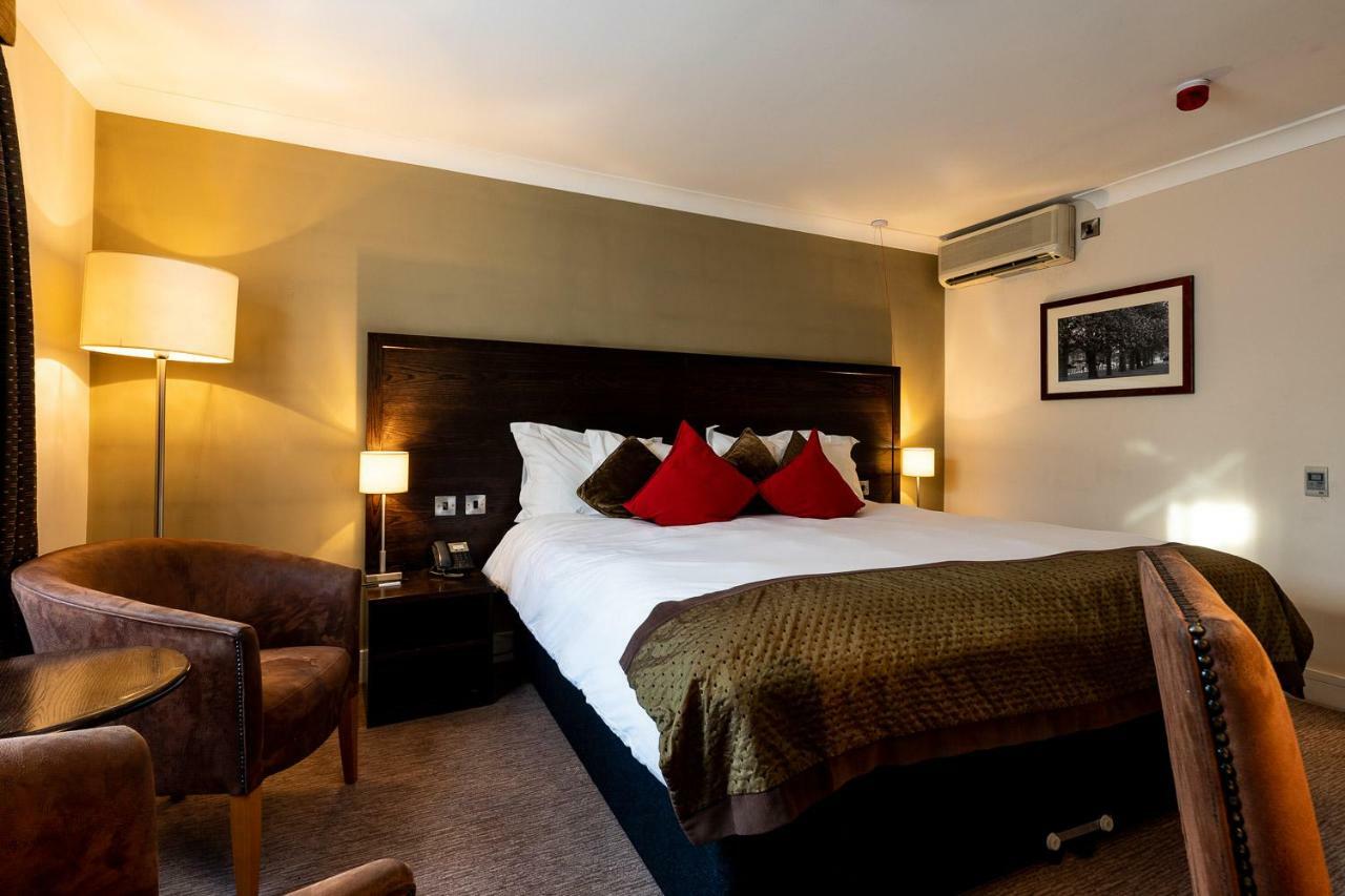 Inn Rose And Crown Hotel 3*