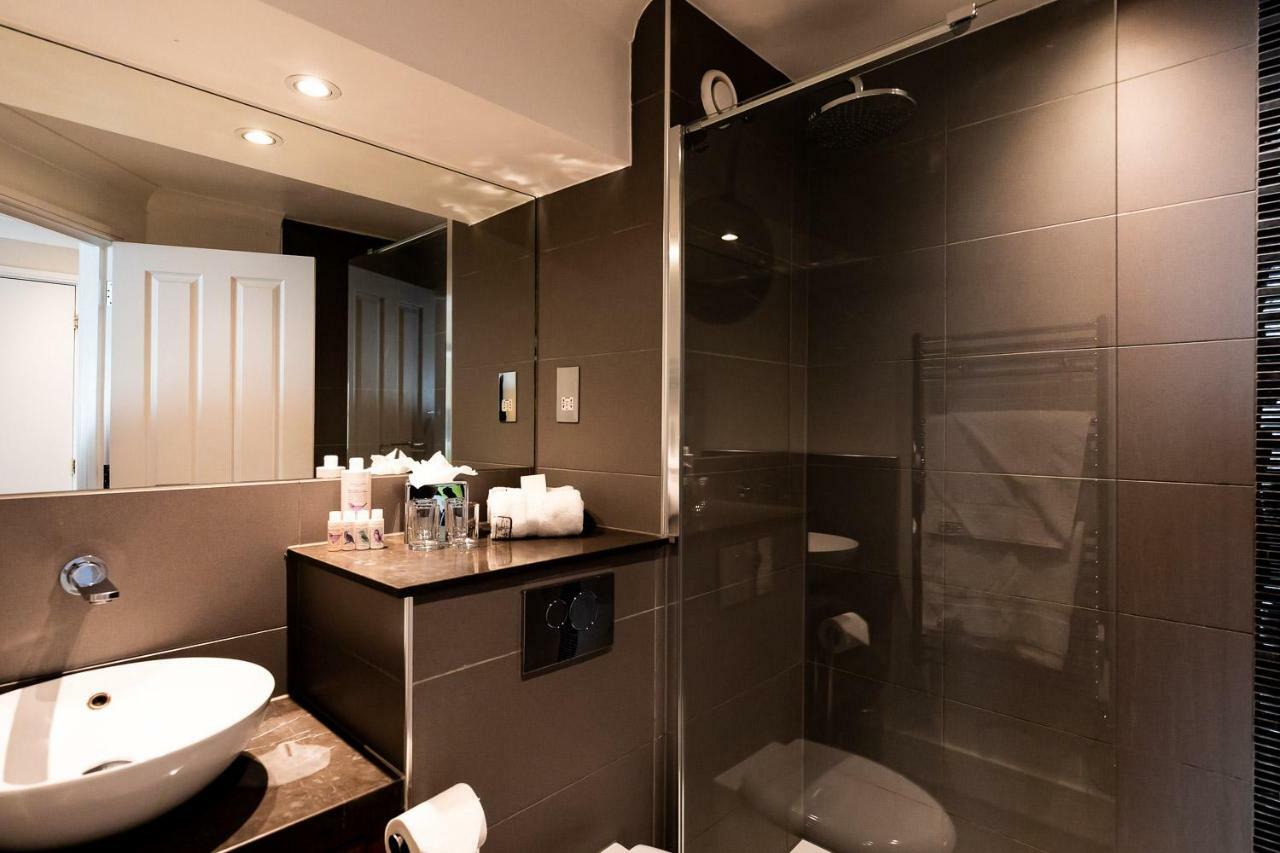 Inn Rose And Crown Hotel 3*