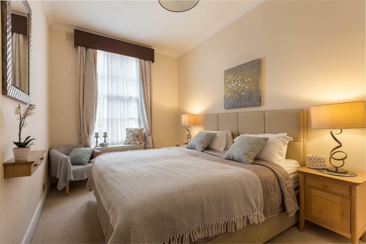 Park Lane Apartments/shaw House London