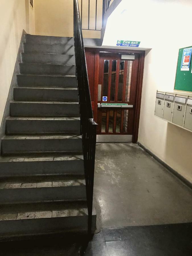 Lovely One Bedroom In Stratford Londra