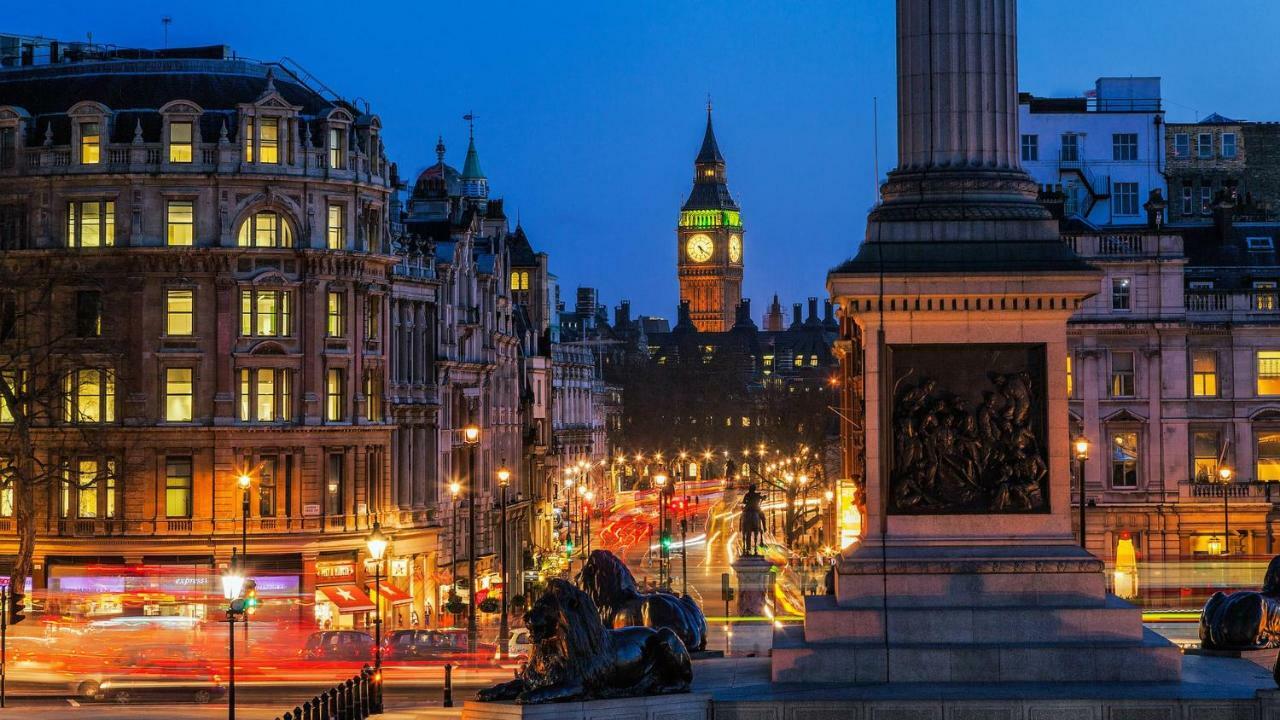 Unique, Exciting And Yours 2rooms Trafalgar Square Londra
