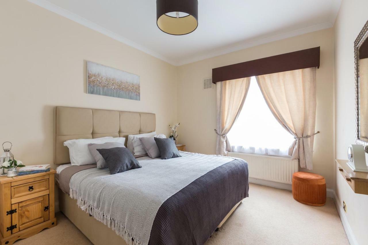 Park Lane Apartments/shaw House Apartment *