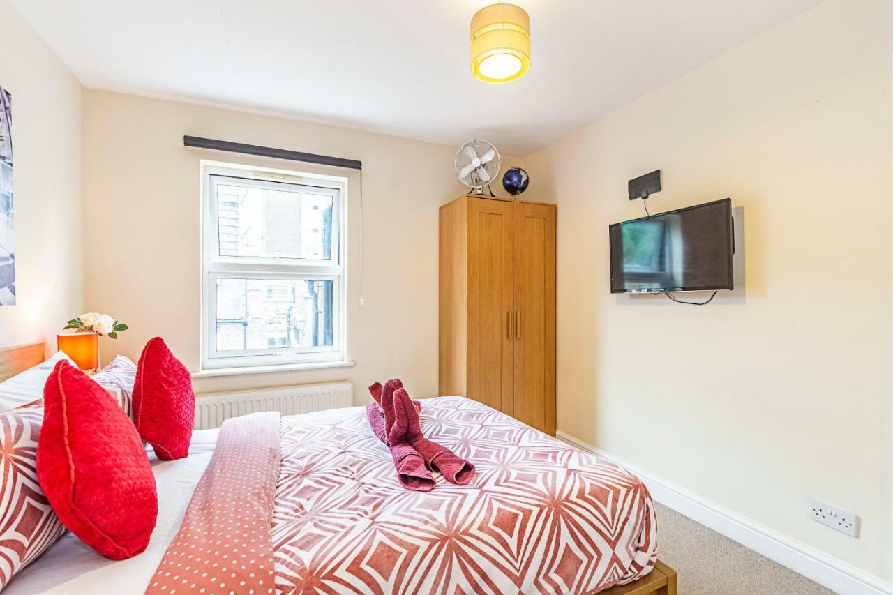 Gjestgiverier Greyhound Road 3*