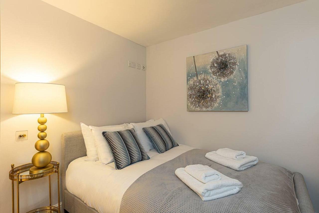 Joivy Stunning 6-bed House Near Harrods In Knightsbridge Hébergement de vacances *