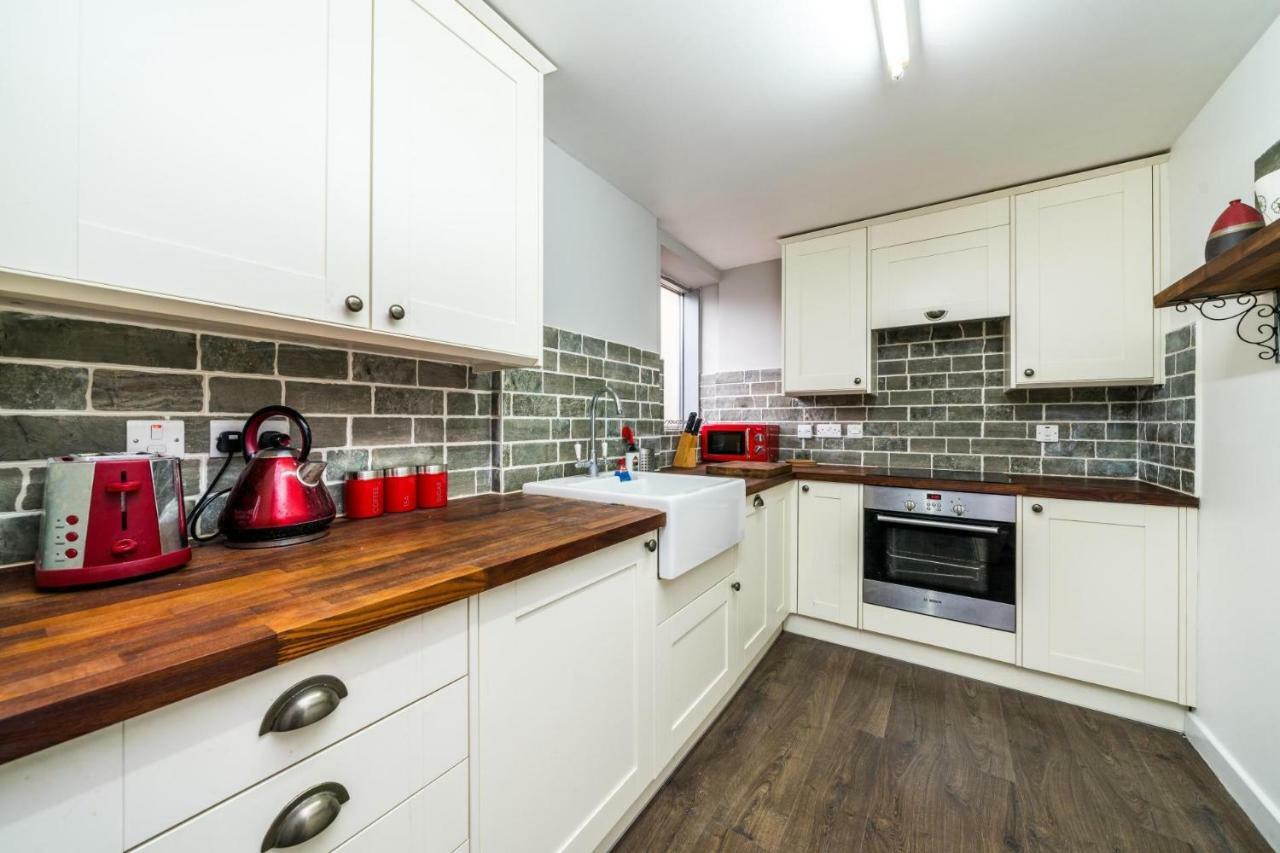 2 Bed Apartment, Shoreditch - Sk