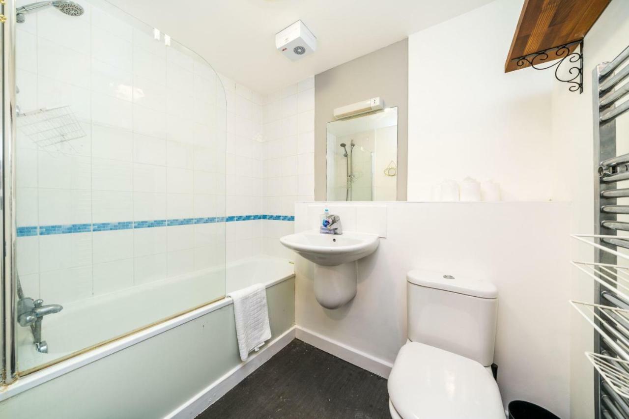 Apartment 2 Bed Apartment, Shoreditch - Sk London