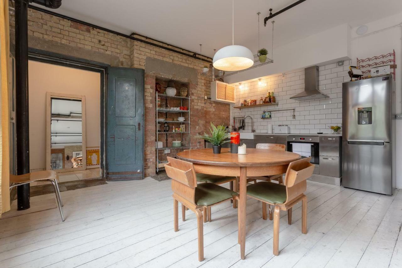 Industrial Open Plan Studio In Hackney Londres